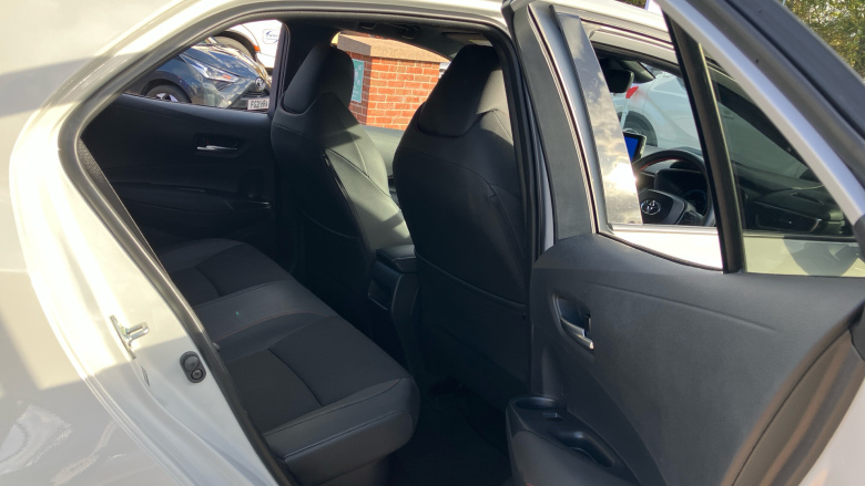 Toyota Corolla 2.0 Hybrid GR Sport 5dr CVT Hybrid Hatchback